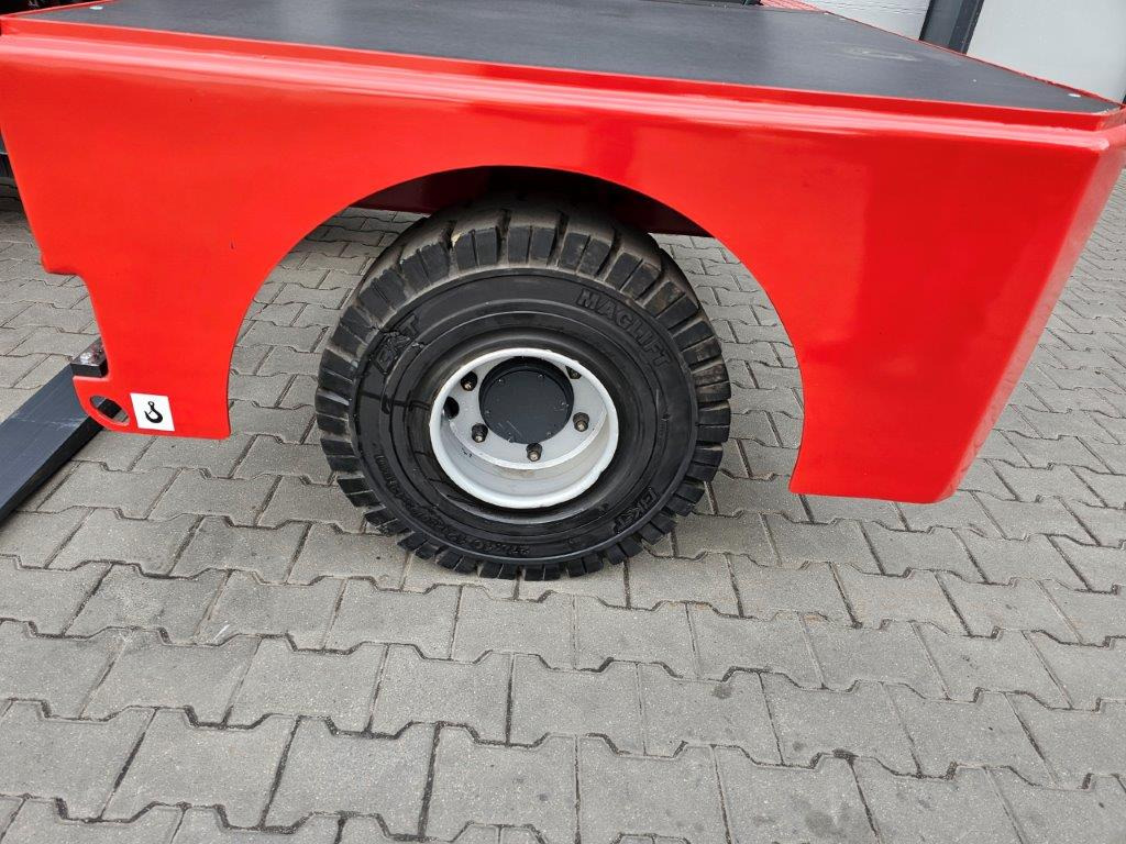 Jumbo JGQN 50 - TRIPLEX - GAS - מעמיס צד: תמונה 2 Jumbo JGQN 50 - TRIPLEX - GAS - מעמיס צד: תמונה 2