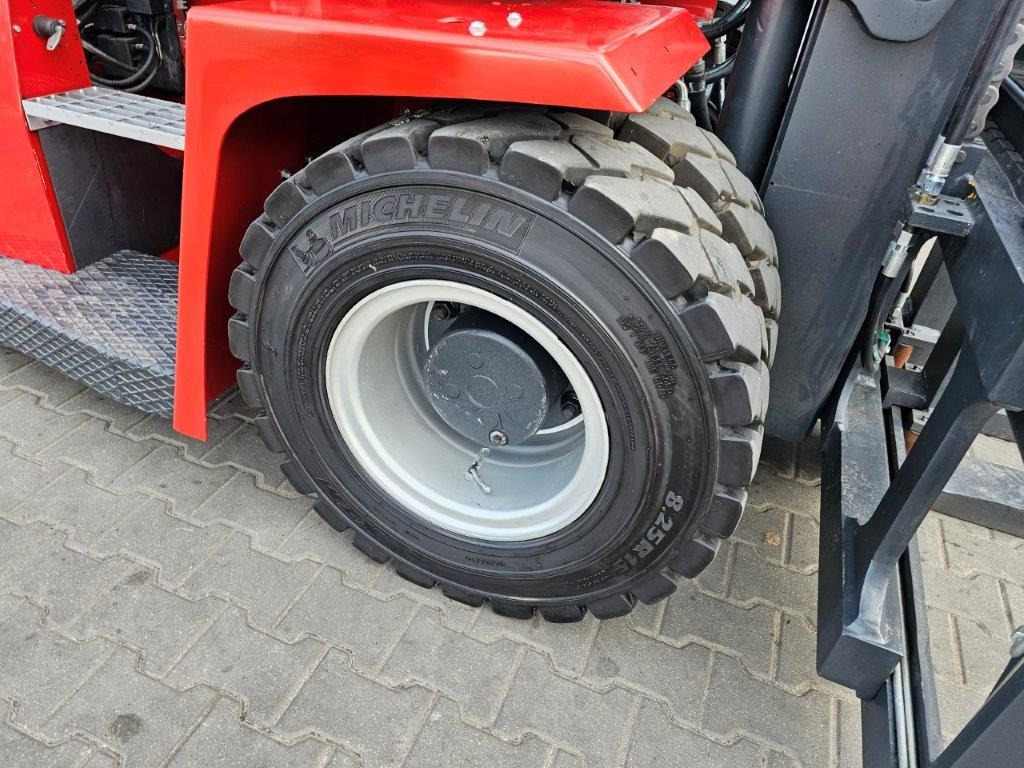 Kalmar DCE80-6 - Empty Containers Handler - מלגזת סולר: תמונה 2 Kalmar DCE80-6 - Empty Containers Handler - מלגזת סולר: תמונה 2