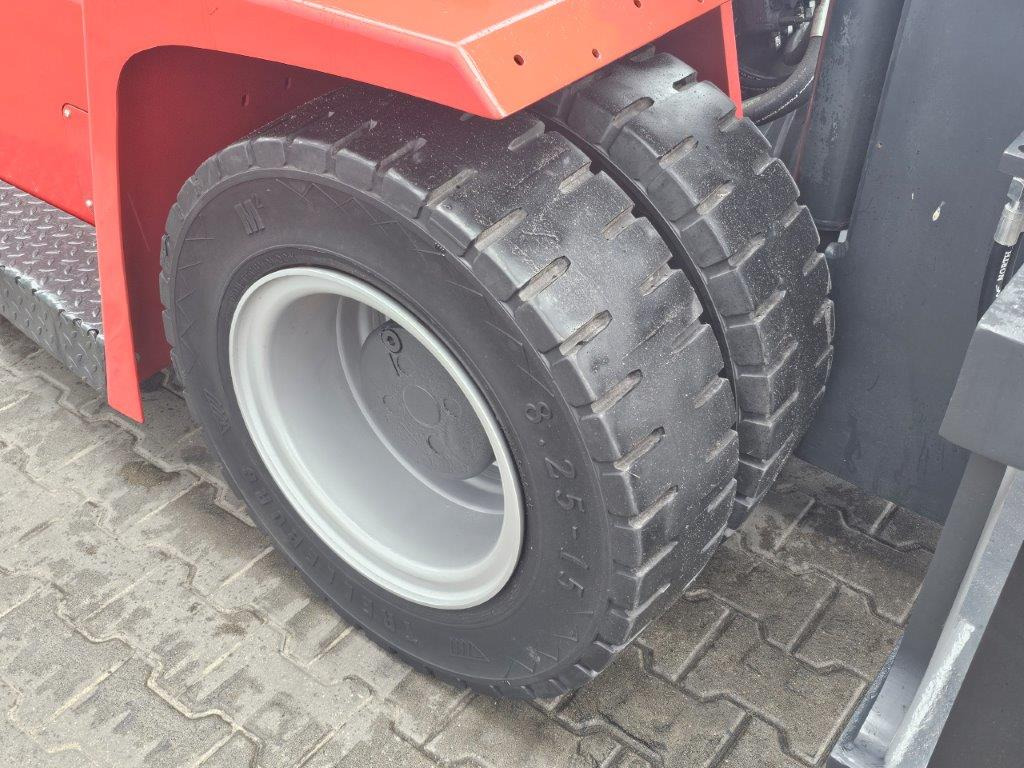 Kalmar DCF80-9 - מלגזת סולר: תמונה 2 Kalmar DCF80-9 - מלגזת סולר: תמונה 2