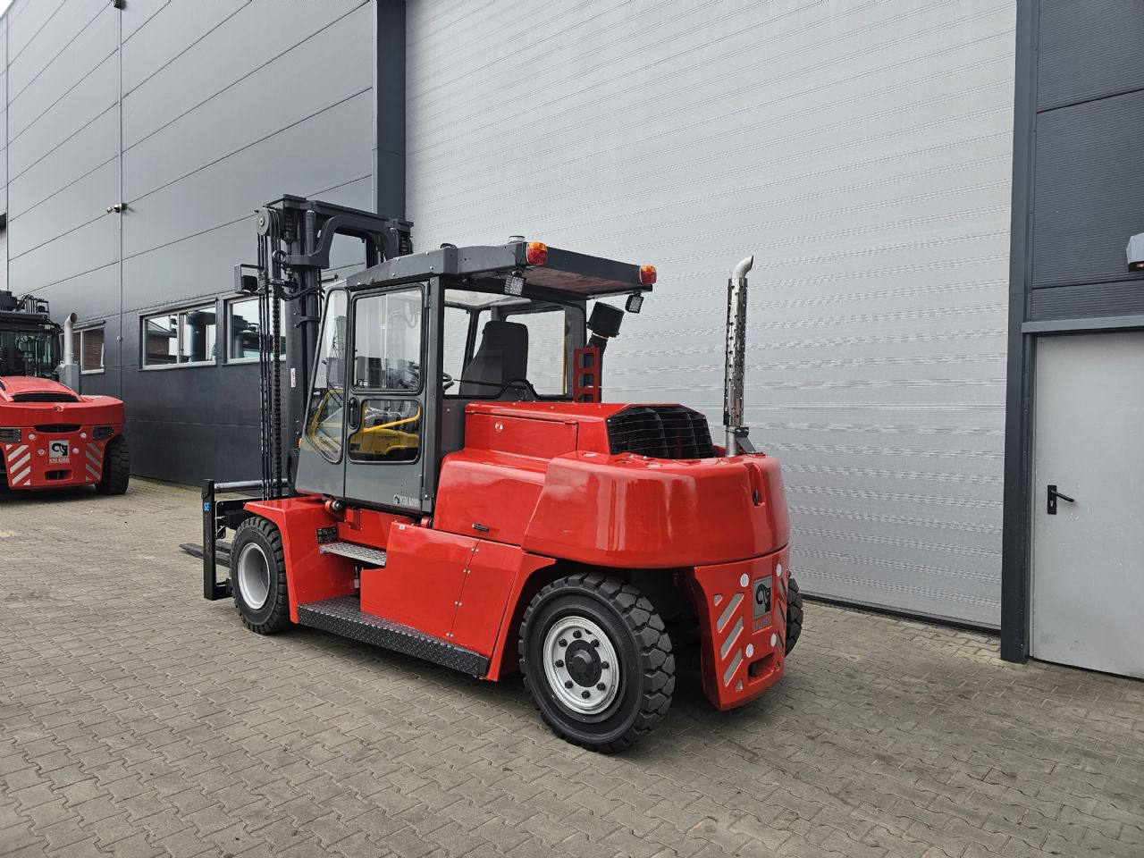 Kalmar DCF80-9 - מלגזת סולר: תמונה 3 Kalmar DCF80-9 - מלגזת סולר: תמונה 3