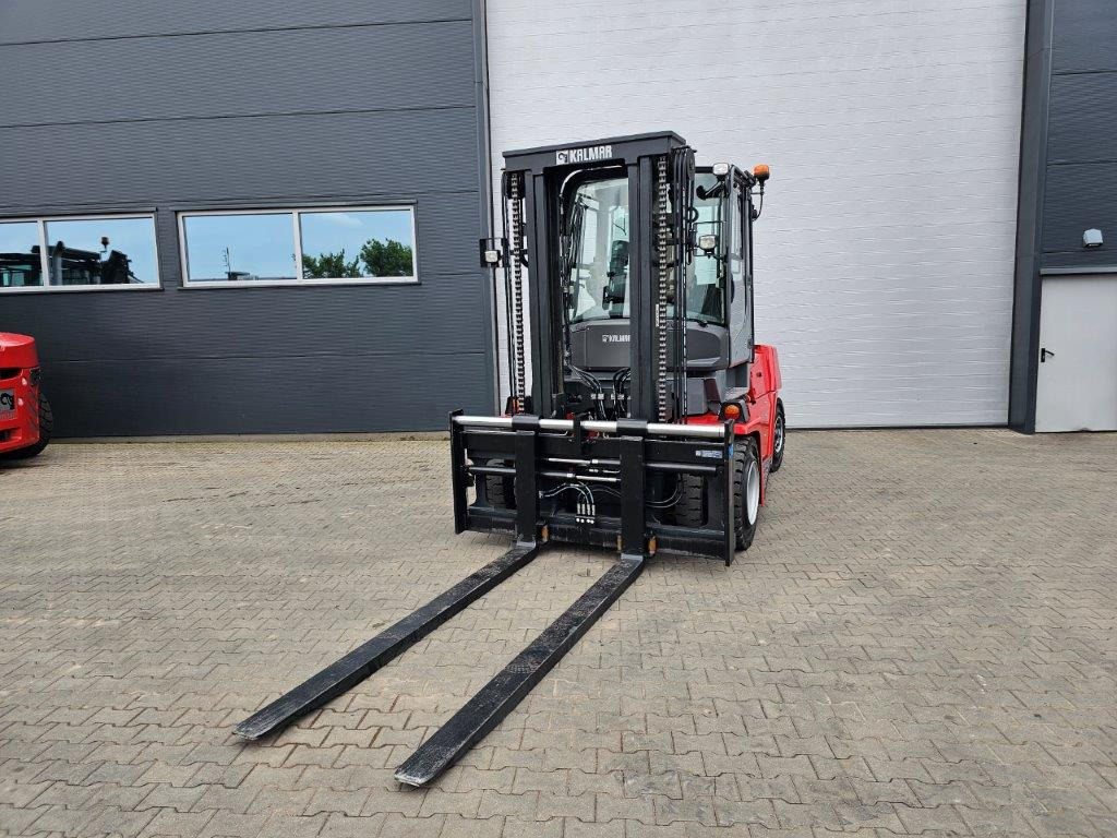 Kalmar DCG80-9 - מלגזת סולר: תמונה 4 Kalmar DCG80-9 - מלגזת סולר: תמונה 4
