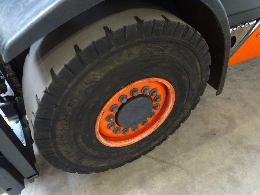 Linde H35D - מלגזת סולר: תמונה 2 Linde H35D - מלגזת סולר: תמונה 2