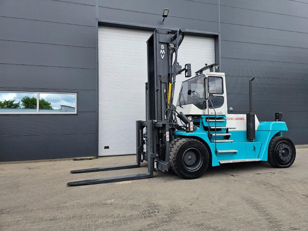 SMV SL20-1200A - מפעיל מכולות: תמונה 1 SMV SL20-1200A - מפעיל מכולות: תמונה 1