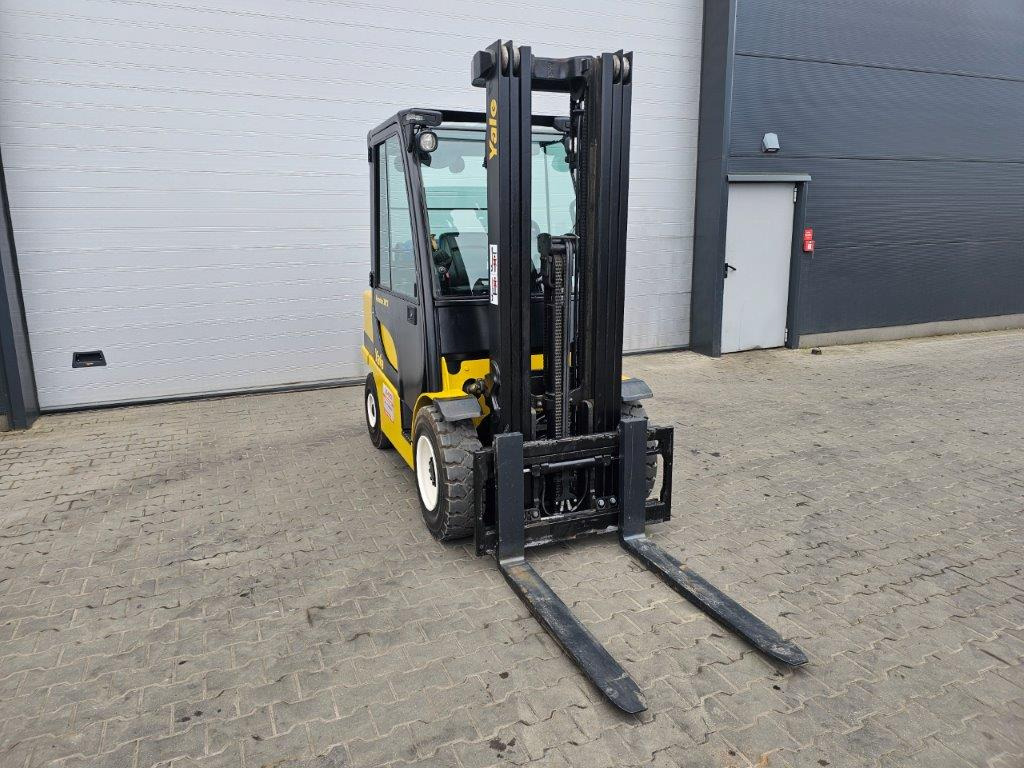 Yale GLP30VX - TRIPLEX - מלגזה: תמונה 4 Yale GLP30VX - TRIPLEX - מלגזה: תמונה 4