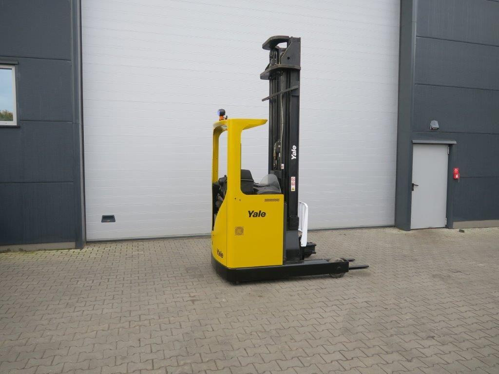 Yale MR14H - TRIPLEX - משאית הגעה: תמונה 3 Yale MR14H - TRIPLEX - משאית הגעה: תמונה 3