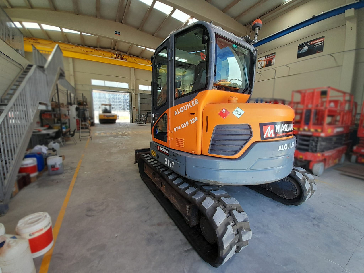 DEVELON DX85R-7 - מיני מחפר: תמונה 2 DEVELON DX85R-7 - מיני מחפר: תמונה 2