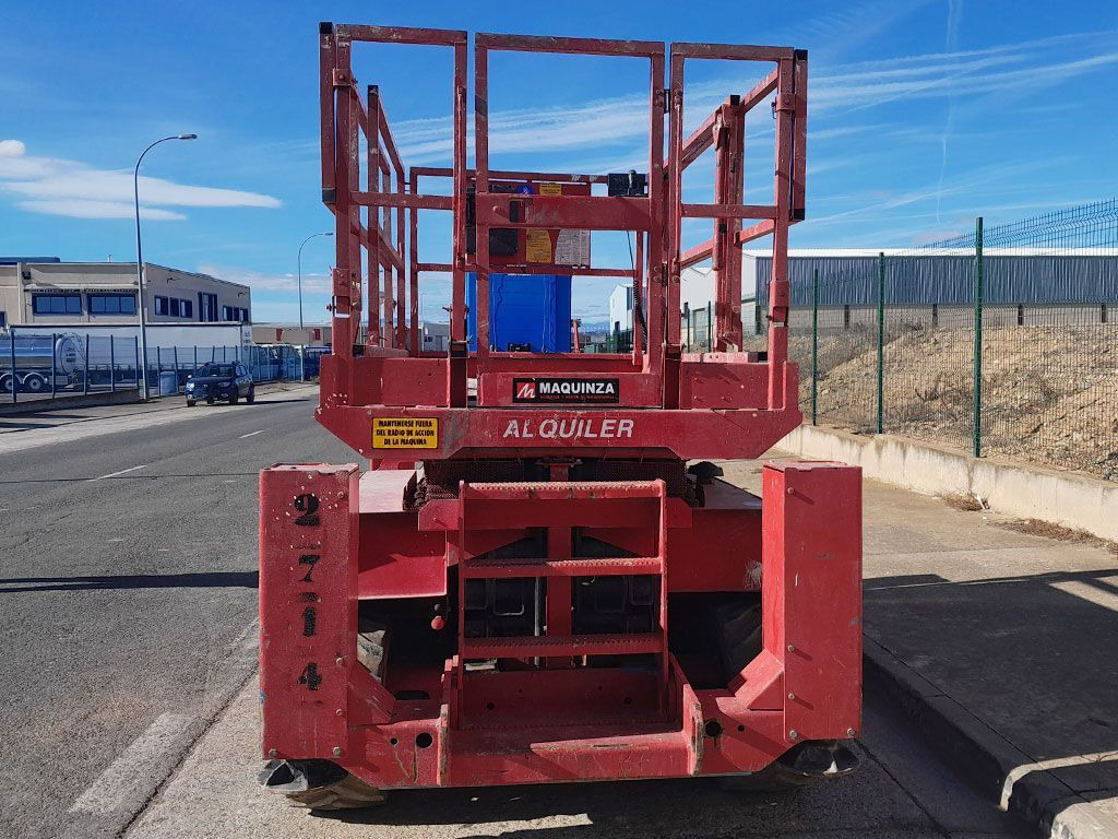 GENIE GS3268RT - מעלית מספריים: תמונה 3 GENIE GS3268RT - מעלית מספריים: תמונה 3