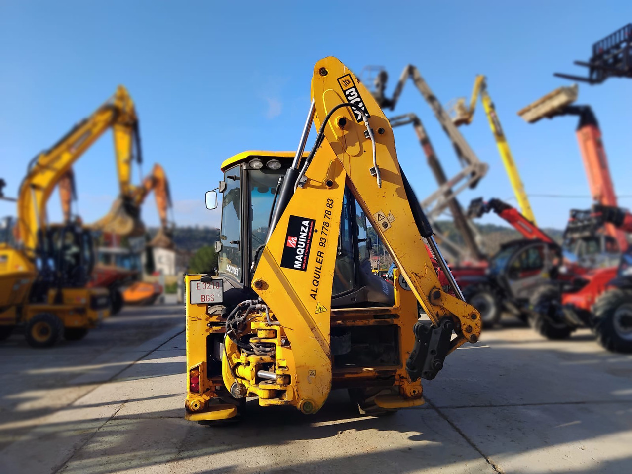 JCB 3CX-4T - מחפרון: תמונה 2 JCB 3CX-4T - מחפרון: תמונה 2