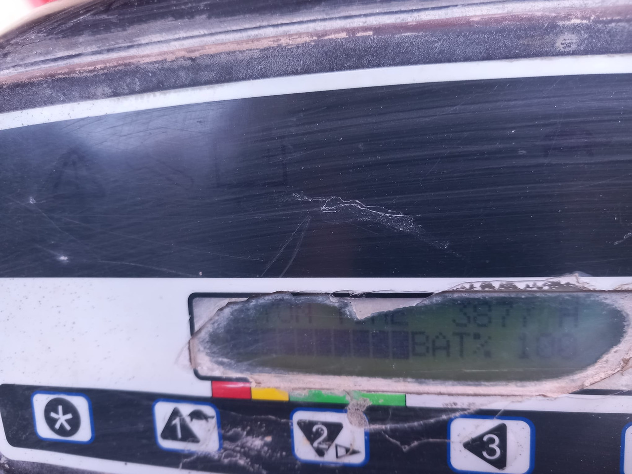 מלגזה חשמלית MANITOU ME318 48V: תמונה 11 מלגזה חשמלית MANITOU ME318 48V: תמונה 11