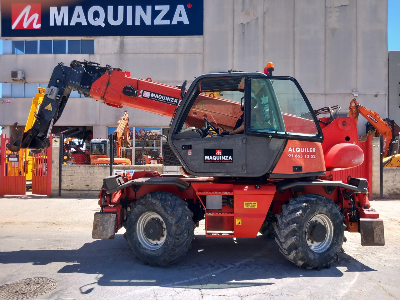 MANITOU MRT1742 - מפעיל טלסקופי: תמונה 4 MANITOU MRT1742 - מפעיל טלסקופי: תמונה 4