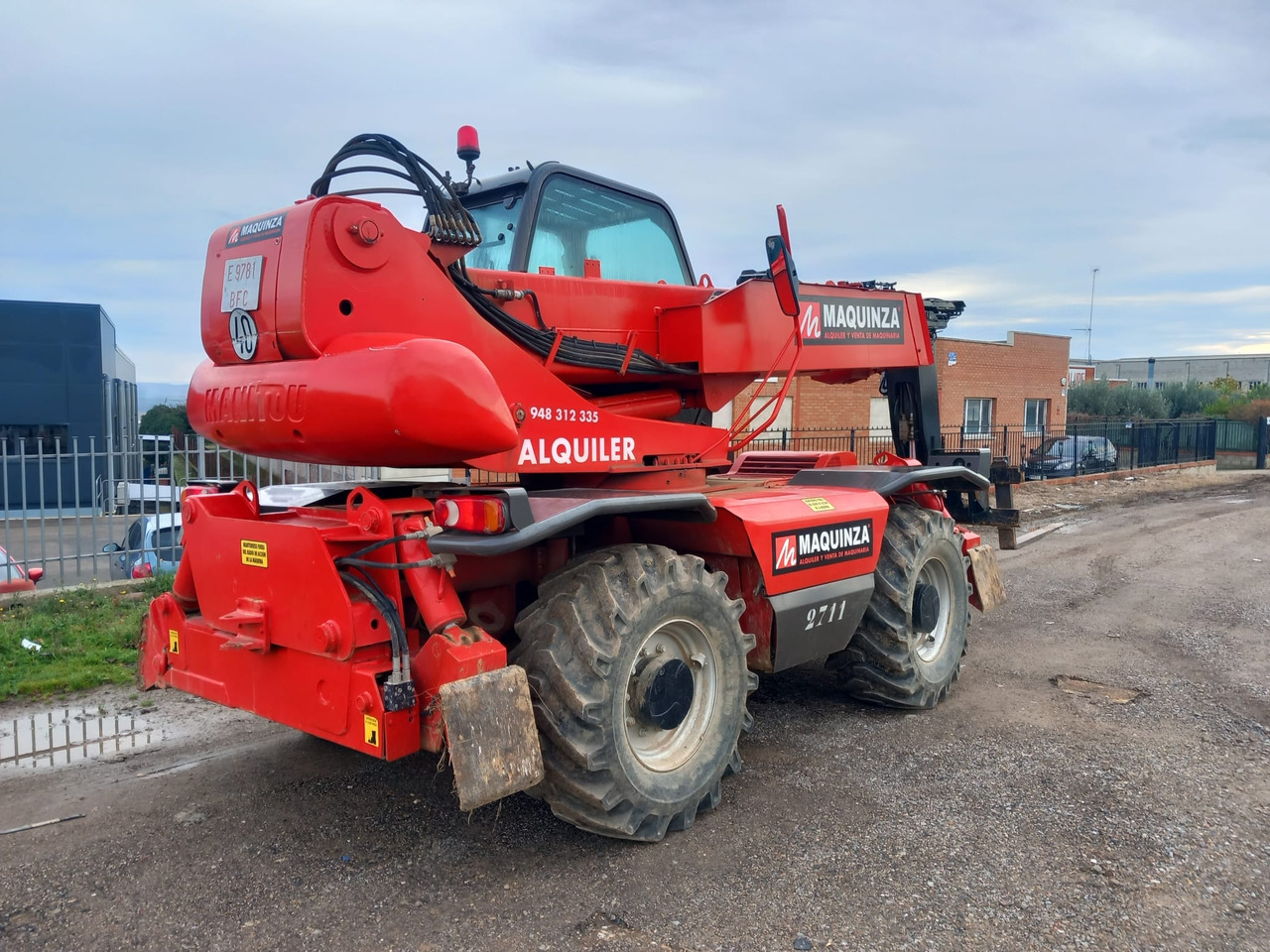 MANITOU MRT1742 - מפעיל טלסקופי: תמונה 3 MANITOU MRT1742 - מפעיל טלסקופי: תמונה 3