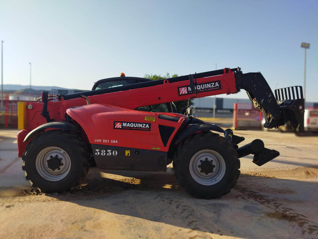 MANITOU MT1335 EASY - מפעיל טלסקופי: תמונה 2 MANITOU MT1335 EASY - מפעיל טלסקופי: תמונה 2