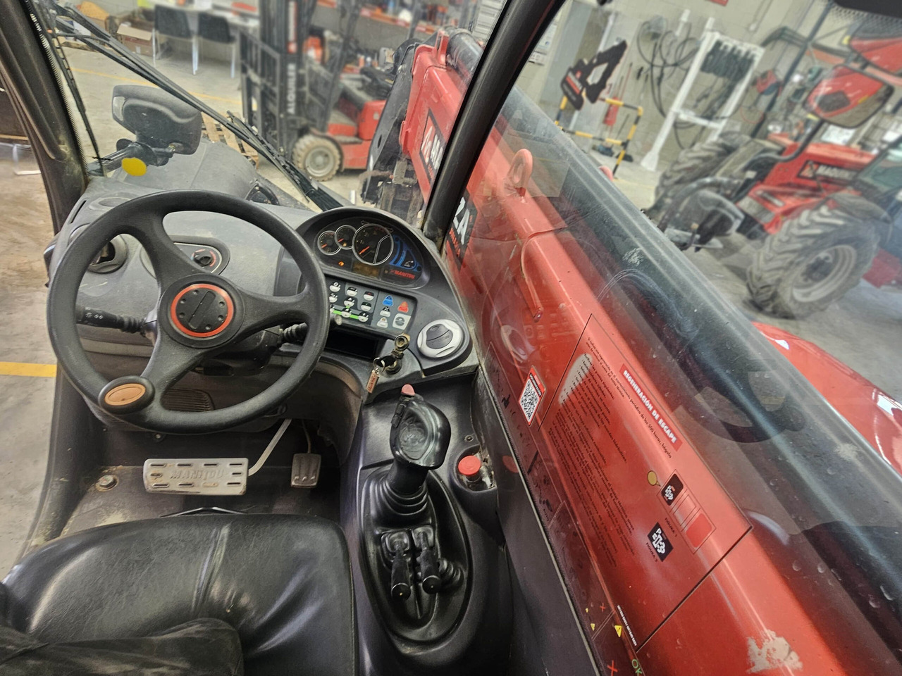 MANITOU MT1335 EASY - מפעיל טלסקופי: תמונה 5 MANITOU MT1335 EASY - מפעיל טלסקופי: תמונה 5