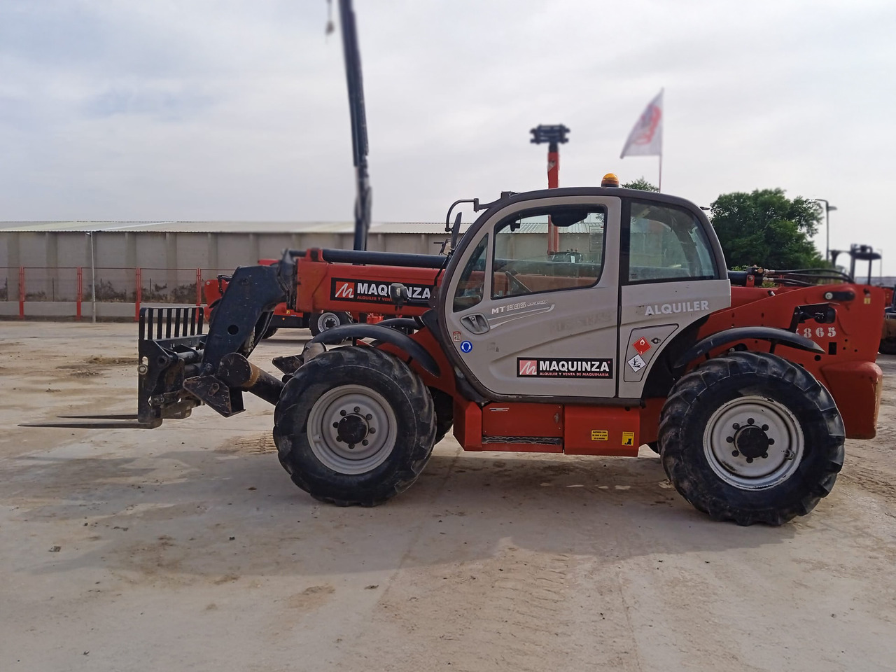 MANITOU MT1335 EASY - מפעיל טלסקופי: תמונה 1 MANITOU MT1335 EASY - מפעיל טלסקופי: תמונה 1