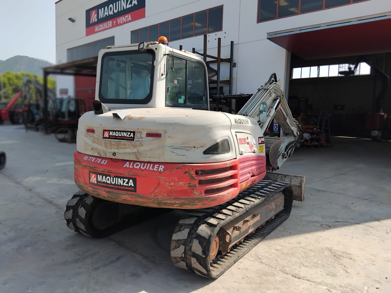 TAKEUCHI TB290 - מיני מחפר: תמונה 2 TAKEUCHI TB290 - מיני מחפר: תמונה 2