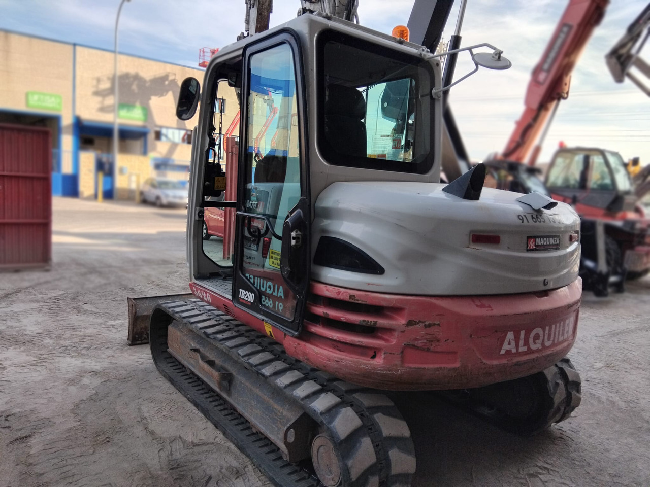 TAKEUCHI TB290 - מיני מחפר: תמונה 4 TAKEUCHI TB290 - מיני מחפר: תמונה 4
