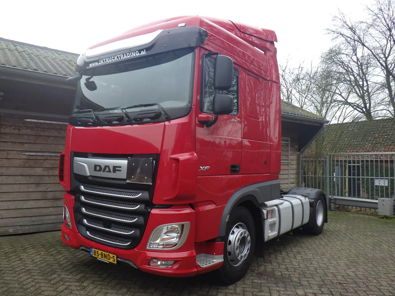 DAF XF 450 Smart Tacho 2 / 8 Tons vooras - יחידת טרקטור: תמונה 1 DAF XF 450 Smart Tacho 2 / 8 Tons vooras - יחידת טרקטור: תמונה 1