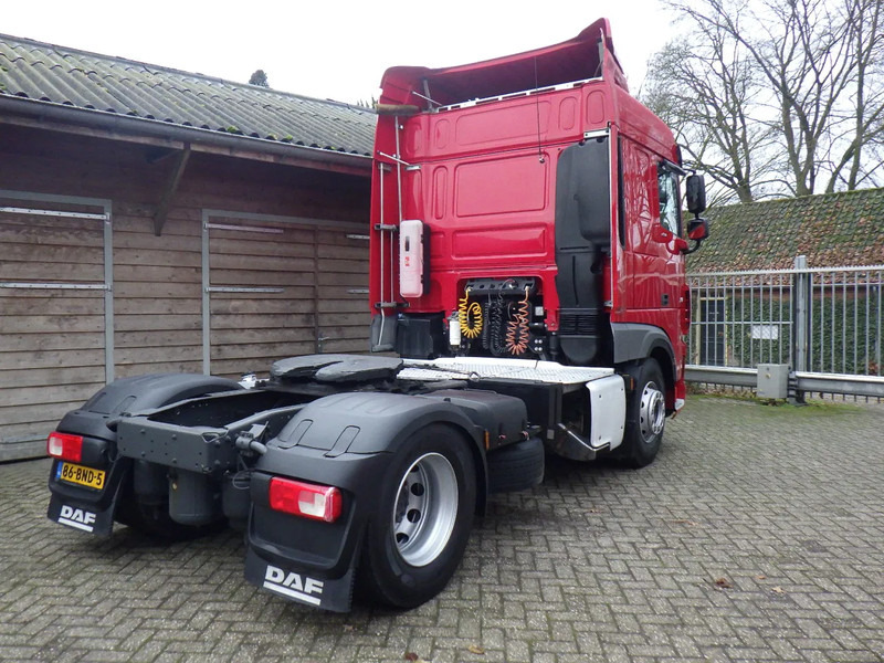 DAF XF 450 Smart Tacho 2 / 8 Tons vooras - יחידת טרקטור: תמונה 3 DAF XF 450 Smart Tacho 2 / 8 Tons vooras - יחידת טרקטור: תמונה 3