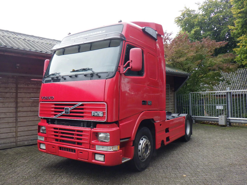 Volvo FH 16.520 Handgeschakeld / Manual - יחידת טרקטור: תמונה 1 Volvo FH 16.520 Handgeschakeld / Manual - יחידת טרקטור: תמונה 1