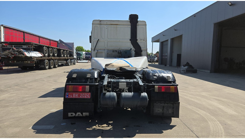 DAF 95 ATI 400 (EURO 2 / MANUAL PUMP / MANUAL GEARBOX / POMPE MANUELLE) - יחידת טרקטור: תמונה 5 DAF 95 ATI 400 (EURO 2 / MANUAL PUMP / MANUAL GEARBOX / POMPE MANUELLE) - יחידת טרקטור: תמונה 5