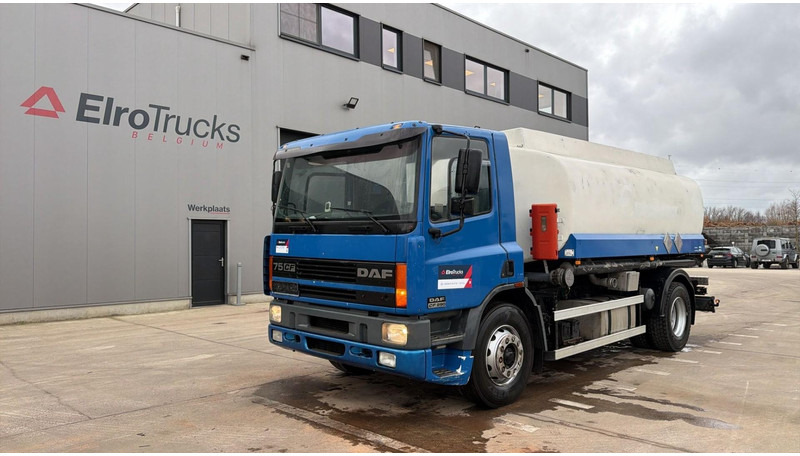 DAF CF 75.290 (15000L / 2 COMPARTIMENTS / MANUAL PUMP / EURO 2 / MANUAL GEARBOX) - משאית מכל: תמונה 1 DAF CF 75.290 (15000L / 2 COMPARTIMENTS / MANUAL PUMP / EURO 2 / MANUAL GEARBOX) - משאית מכל: תמונה 1