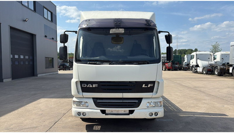 DAF LF 45.210 (EURO 5 / HOLLAND TRUCK / NEW CONSTRUCTION / EURO 5 / PERFECT CONDITION) - משאית הובלה אוטומטית: תמונה 2 DAF LF 45.210 (EURO 5 / HOLLAND TRUCK / NEW CONSTRUCTION / EURO 5 / PERFECT CONDITION) - משאית הובלה אוטומטית: תמונה 2