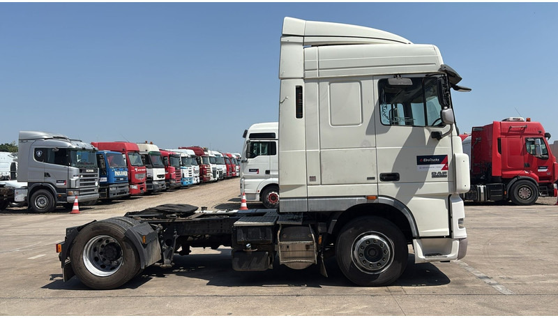 DAF XF 105.460 (GOOD CONDITION / AIRCO / AC / BONNE ETAT) - יחידת טרקטור: תמונה 4 DAF XF 105.460 (GOOD CONDITION / AIRCO / AC / BONNE ETAT) - יחידת טרקטור: תמונה 4