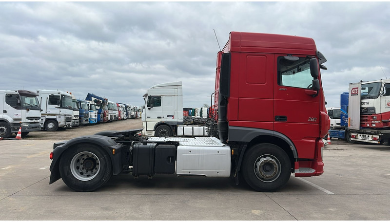 DAF XF 460 (ADR / BELGIAN TRUCK / HYDRAULIC PUMP / VERY GOOD CONDITION !!!) - יחידת טרקטור: תמונה 3 DAF XF 460 (ADR / BELGIAN TRUCK / HYDRAULIC PUMP / VERY GOOD CONDITION !!!) - יחידת טרקטור: תמונה 3