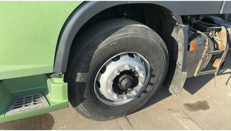יחידת טרקטור DAF XF 95.430 (EURO 2 / MANUAL PUMP / POMPE MANUELLE / BOITE MANUELLE): תמונה 8