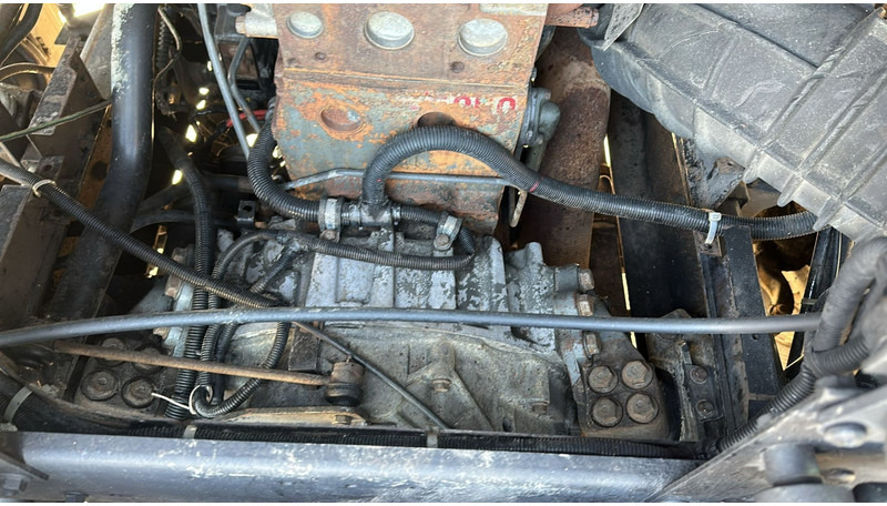 יחידת טרקטור DAF XF 95.430 (EURO 2 / MANUAL PUMP / POMPE MANUELLE / BOITE MANUELLE): תמונה 16