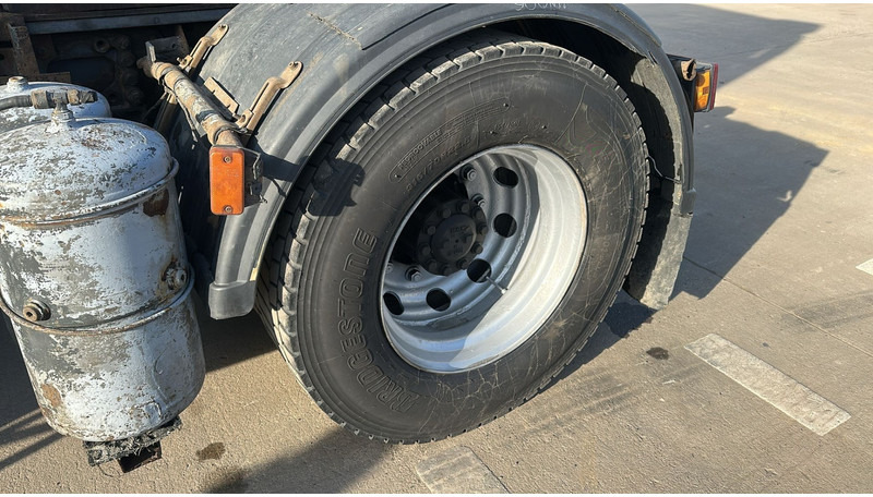 יחידת טרקטור DAF XF 95.430 (EURO 2 / MANUAL PUMP / POMPE MANUELLE / BOITE MANUELLE): תמונה 11