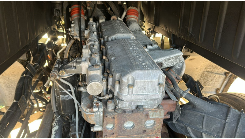 יחידת טרקטור DAF XF 95.430 (EURO 2 / MANUAL PUMP / POMPE MANUELLE / BOITE MANUELLE): תמונה 12