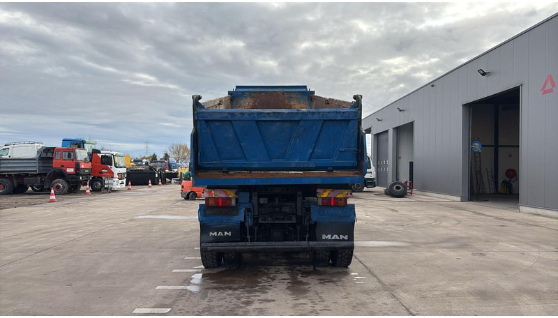 MAN 35.414 (6 CYLINDER / 8X6 / BIG AXLES / STEEL SUSP. / LAMES / GRAND PONT) - מזהיר: תמונה 5 MAN 35.414 (6 CYLINDER / 8X6 / BIG AXLES / STEEL SUSP. / LAMES / GRAND PONT) - מזהיר: תמונה 5