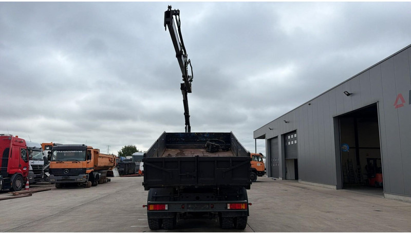 MAN LE 250 (MANUAL PUMP / MANUAL GEARBOX / TIPPER + CRANE / GOOD CONDITION) - מזהיר, משאית מנוף: תמונה 5 MAN LE 250 (MANUAL PUMP / MANUAL GEARBOX / TIPPER + CRANE / GOOD CONDITION) - מזהיר, משאית מנוף: תמונה 5