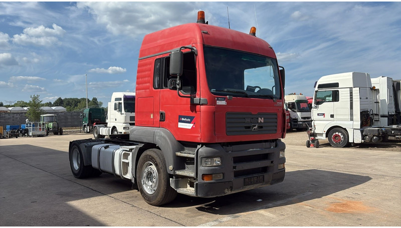 MAN TGA 18.390 (BOITE MANUELLE / MANUAL GEARBOX / PTO / POMPE HYDRAULIQUE) - יחידת טרקטור: תמונה 3 MAN TGA 18.390 (BOITE MANUELLE / MANUAL GEARBOX / PTO / POMPE HYDRAULIQUE) - יחידת טרקטור: תמונה 3
