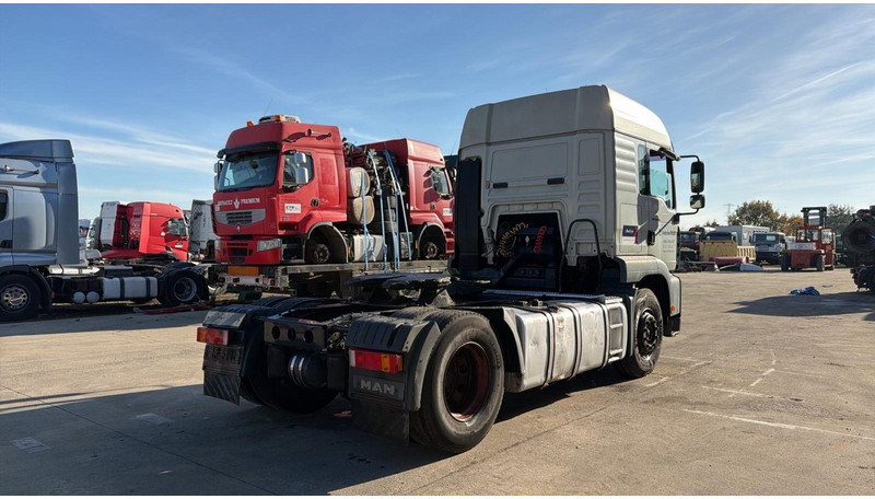 MAN TGA 18.430 (BOITE MANUELLE / MANUAL GEARBOX) - יחידת טרקטור: תמונה 4 MAN TGA 18.430 (BOITE MANUELLE / MANUAL GEARBOX) - יחידת טרקטור: תמונה 4