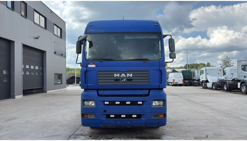 MAN TGA 18.440 (BOITE MANUELLE / MANUAL GEARBOX) - יחידת טרקטור: תמונה 2 MAN TGA 18.440 (BOITE MANUELLE / MANUAL GEARBOX) - יחידת טרקטור: תמונה 2