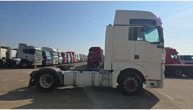 MAN TGX 18.440 (MANUAL GEARBOX / RETARDER / BOITE MANUELLE / AIRCO / GOOD CONDITION) - יחידת טרקטור: תמונה 3 MAN TGX 18.440 (MANUAL GEARBOX / RETARDER / BOITE MANUELLE / AIRCO / GOOD CONDITION) - יחידת טרקטור: תמונה 3