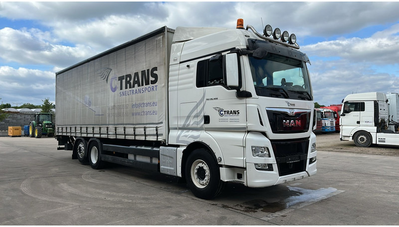 MAN TGX 26.400 (EURO 6 / 6X2 / LIFT / HAYON / BELGIAN TRUCK / GUTE ZUSTAND !! / 8.40 BOX LENGTH) - משאית וילונות צד: תמונה 2 MAN TGX 26.400 (EURO 6 / 6X2 / LIFT / HAYON / BELGIAN TRUCK / GUTE ZUSTAND !! / 8.40 BOX LENGTH) - משאית וילונות צד: תמונה 2