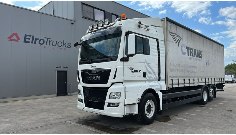 MAN TGX 26.400 (EURO 6 / 6X2 / LIFT / HAYON / BELGIAN TRUCK / GUTE ZUSTAND !! / 8.40 BOX LENGTH) - משאית וילונות צד: תמונה 1 MAN TGX 26.400 (EURO 6 / 6X2 / LIFT / HAYON / BELGIAN TRUCK / GUTE ZUSTAND !! / 8.40 BOX LENGTH) - משאית וילונות צד: תמונה 1