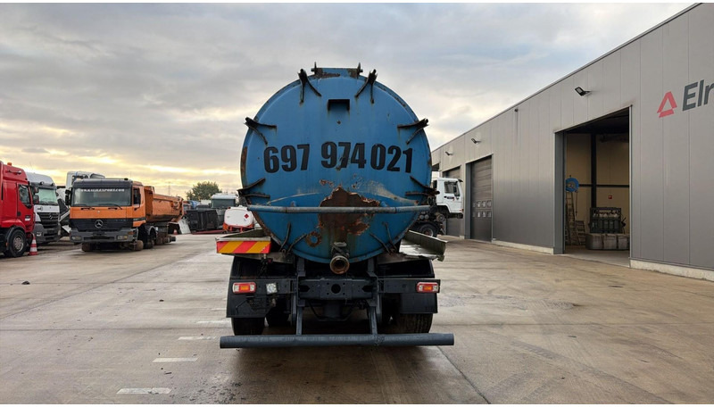 Mercedes-Benz ACTROS 2531 (16000 L / GRAND PONT / EPS / 6X2 / 3 PEDALES / V6) - משאית ואקום: תמונה 5 Mercedes-Benz ACTROS 2531 (16000 L / GRAND PONT / EPS / 6X2 / 3 PEDALES / V6) - משאית ואקום: תמונה 5