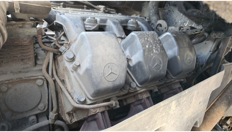 משאית צד נופל/ שטוחה Mercedes-Benz Actros 2636 (6X4 / LAMES / GRAND PONT / MP2 / STEEL SUSP. / BOITE MANUELLE / MANUAL GEARBOX / 9M CHASSIS !!!): תמונה 18
