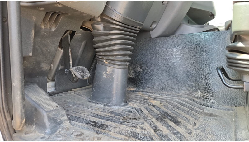 משאית צד נופל/ שטוחה Mercedes-Benz Actros 2636 (6X4 / LAMES / GRAND PONT / MP2 / STEEL SUSP. / BOITE MANUELLE / MANUAL GEARBOX / 9M CHASSIS !!!): תמונה 13