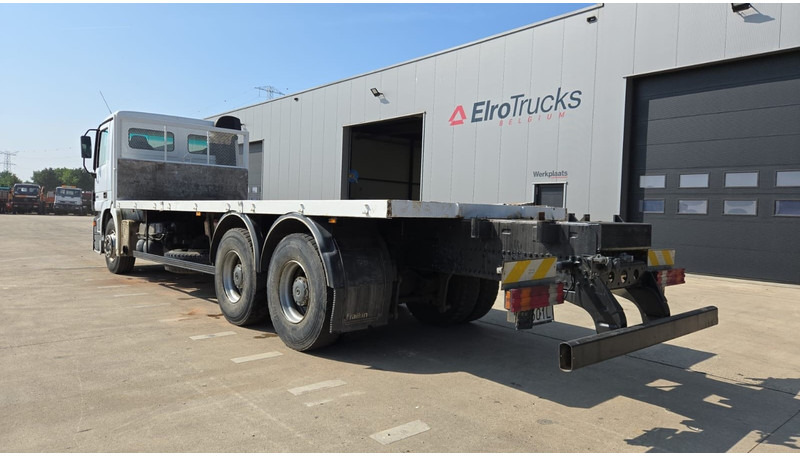 משאית צד נופל/ שטוחה Mercedes-Benz Actros 2636 (6X4 / LAMES / GRAND PONT / MP2 / STEEL SUSP. / BOITE MANUELLE / MANUAL GEARBOX / 9M CHASSIS !!!): תמונה 7