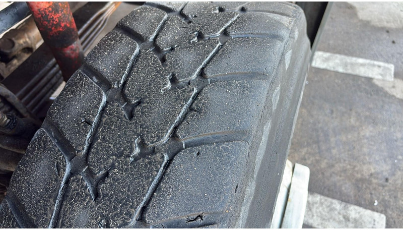 מזהיר Mercedes-Benz Actros 4141 (8X8 / BOITE MANUELLE / MANUAL GEARBOX / STEEL / LAMES / MP2 / V6): תמונה 10