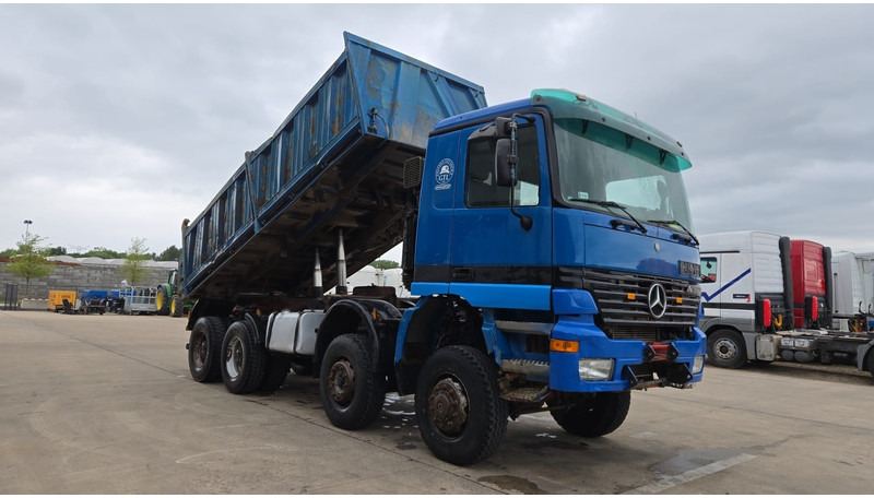 Mercedes-Benz Actros 4143 (EPS / 8X6 / LAMES / GRAND PONT / V6 / 3 PEDALES / MP1) - מזהיר: תמונה 3 Mercedes-Benz Actros 4143 (EPS / 8X6 / LAMES / GRAND PONT / V6 / 3 PEDALES / MP1) - מזהיר: תמונה 3
