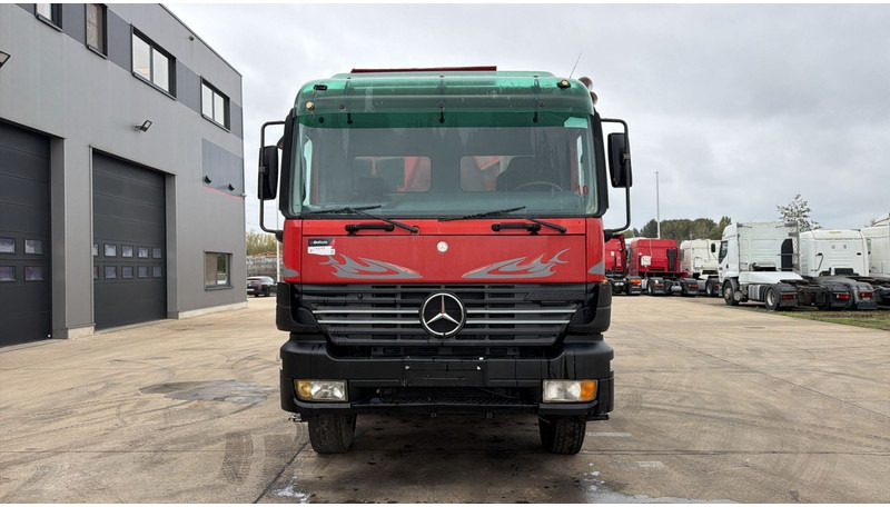 Mercedes-Benz Actros 4143 (GRAND PONT / BOITE MANUELLE / LAMES / 8X4 / STEEL SUSP.) - מזהיר: תמונה 2 Mercedes-Benz Actros 4143 (GRAND PONT / BOITE MANUELLE / LAMES / 8X4 / STEEL SUSP.) - מזהיר: תמונה 2