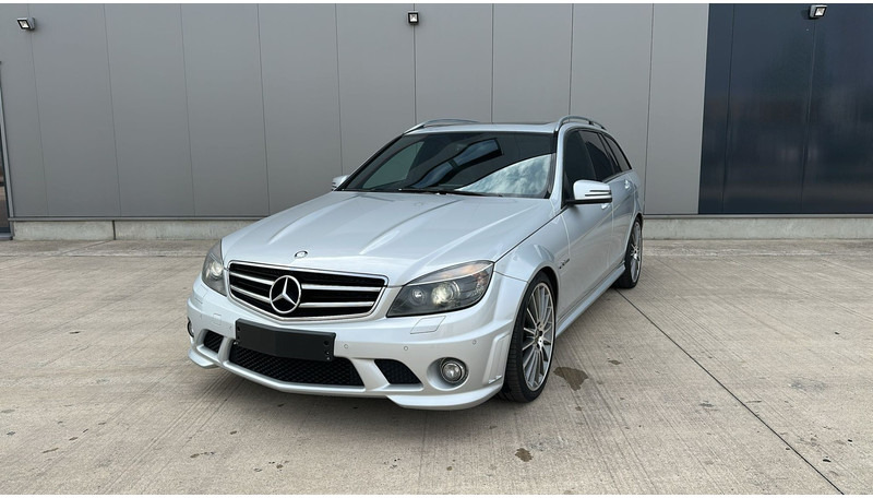 Mercedes-Benz C-Klasse 63 AMG (LICHTE VRACHT / BELGISCHE WAGEN / V8 / OPEN DAK) - מכונית: תמונה 1 Mercedes-Benz C-Klasse 63 AMG (LICHTE VRACHT / BELGISCHE WAGEN / V8 / OPEN DAK) - מכונית: תמונה 1