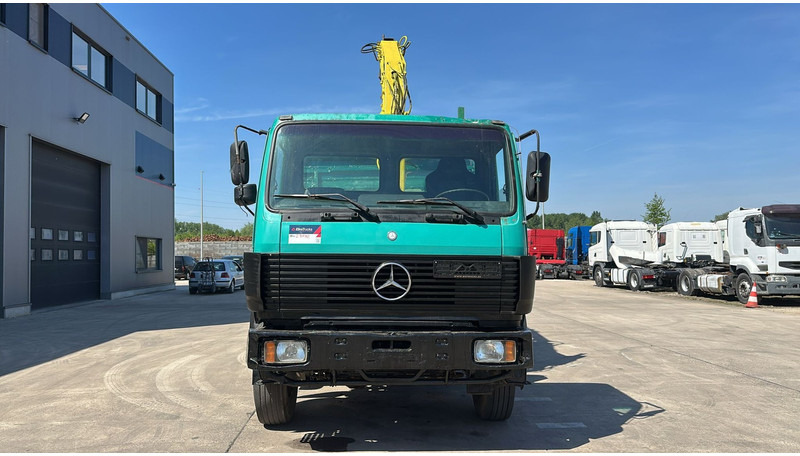 Mercedes-Benz SK 1722 (4X4 / LAMES / GRAND PONT / GRUE / TRES PROPRE / BIG HUB / STEEL SUSP. / V6) - מזהיר, משאית מנוף: תמונה 2 Mercedes-Benz SK 1722 (4X4 / LAMES / GRAND PONT / GRUE / TRES PROPRE / BIG HUB / STEEL SUSP. / V6) - מזהיר, משאית מנוף: תמונה 2