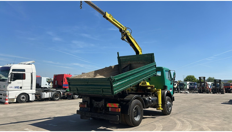 Mercedes-Benz SK 1722 (4X4 / LAMES / GRAND PONT / GRUE / TRES PROPRE / BIG HUB / STEEL SUSP. / V6) - מזהיר, משאית מנוף: תמונה 5 Mercedes-Benz SK 1722 (4X4 / LAMES / GRAND PONT / GRUE / TRES PROPRE / BIG HUB / STEEL SUSP. / V6) - מזהיר, משאית מנוף: תמונה 5